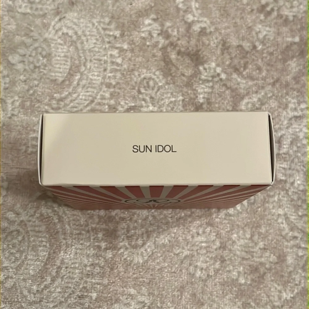 Brand New Anastasia Beverly Hills Glow Seeker Highlighter Sun Idol Illuminator